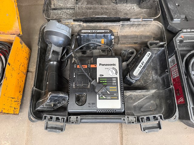 3x professioneel elektrisch gereedschap in koffer, w.o. metabo, milwaukee - afbeelding 4 van  5