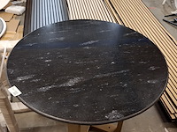 3x ronde eetkamertafel met marmerenblad zwart - afbeelding 4 van  5