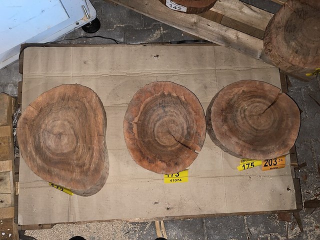 3x rosewood schijven, dikte 70-80mm, ø 350-400mm - afbeelding 2 van  2