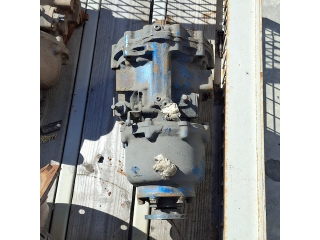 3x scheepskeerkoppeling borg warner, velvet drive - afbeelding 16 van  17