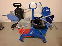 3x schoonmaakwagen - afbeelding 1 van  4