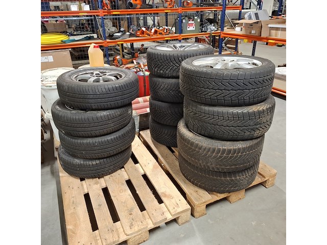 3x set banden met aluminium velgen, michelin / vredestein / hankook - afbeelding 1 van  9