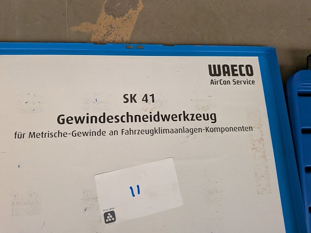 3x set garage gereedschap - afbeelding 12 van  12