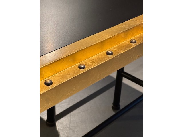 3x sidetable, leolux, ace console, zwart/goud - afbeelding 4 van  6