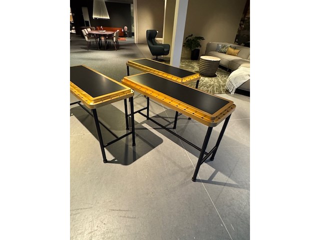 3x sidetable, leolux, ace console, zwart/goud - afbeelding 5 van  6