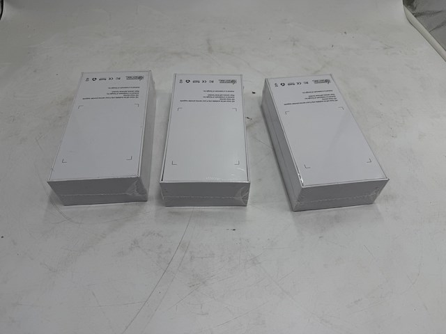 3x smartphone | merkloos - afbeelding 2 van  2