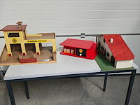 3x speelgoed garage - afbeelding 1 van  4