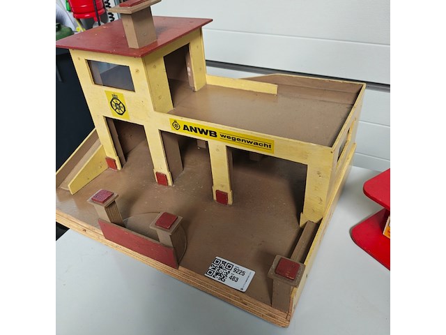 3x speelgoed garage - afbeelding 2 van  4