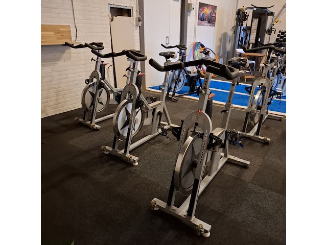 3x spinfiets schwinn, ic pro - afbeelding 1 van  13
