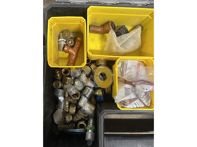 3x stanley gereedschapskoffer, organizer met inhoud koppelingen - afbeelding 11 van  11