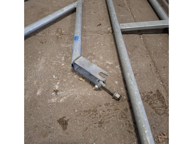 3x steigertrap met leuning layher, allround stalen steiger - afbeelding 15 van  26