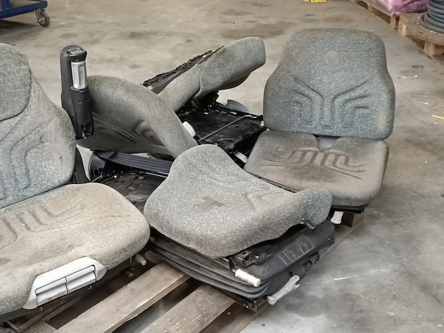 3x stoel, grammer - afbeelding 2 van  6