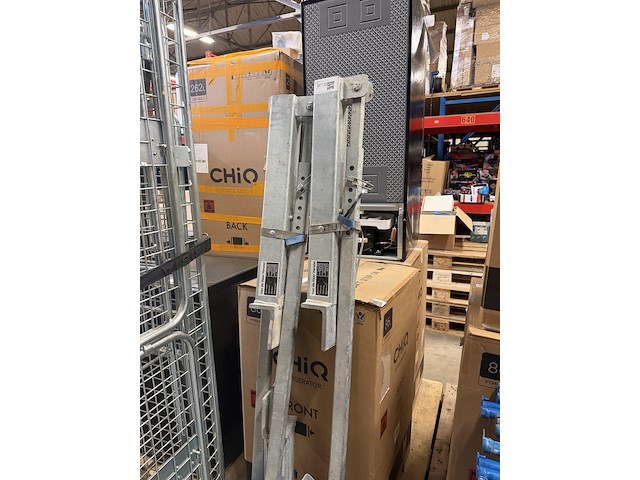 3x stut alone gevelstempel 195-315 cm, bw-02, bouwjaar 2020 - afbeelding 2 van  4