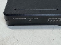 3x switch o.a.: netgear en tp-link, tl-sg116 en gs108 - afbeelding 2 van  8