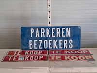 3x "te koop bordje" en 1x "parkeren bezoekers" - afbeelding 2 van  4