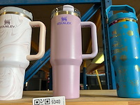 3x the quencher flowstate tumbler/bidon, stanley - afbeelding 1 van  4