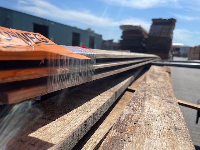 3x thermo vuren channelsiding, 20x142mm, lengte 480cm - afbeelding 2 van  3