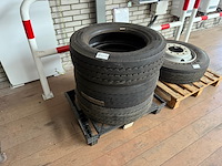 3x trailerband bridgestone, goodyear, pirelli - afbeelding 1 van  4