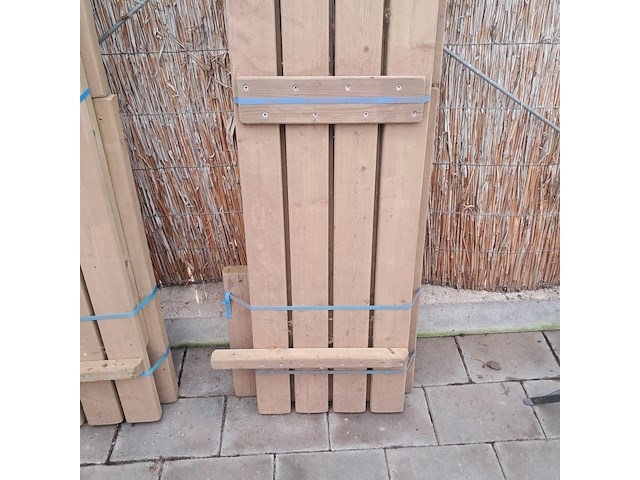 3x tuinbank, o.a. hillhout - afbeelding 4 van  9