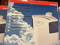 3x ultrasone luchtbevochtiger, 2x radiator w.o. honeywell, brugman - afbeelding 3 van  6