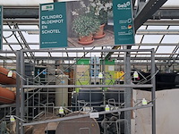 3x verrijdbare stelling met inhoud - afbeelding 4 van  9