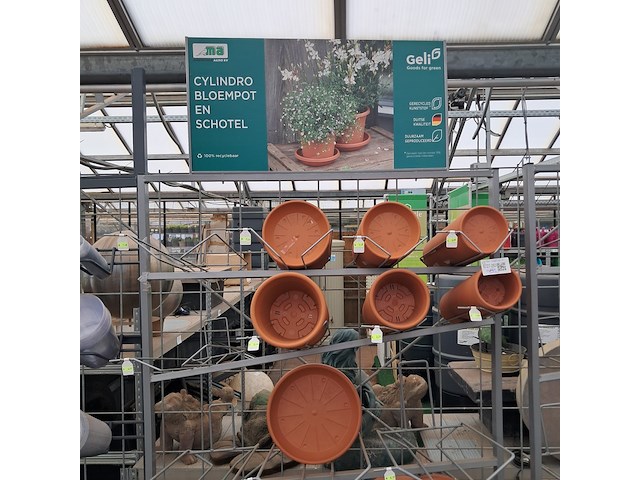 3x verrijdbare stelling met inhoud - afbeelding 6 van  9