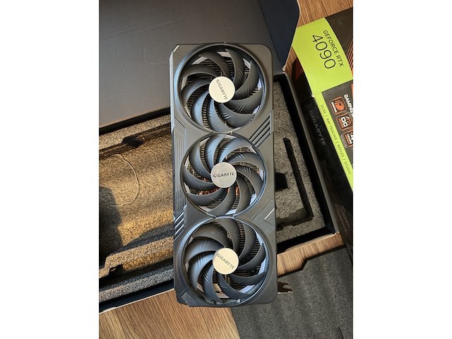 3x videokaart, asus & gigabyte, geforce rtx 4090 - afbeelding 5 van  15