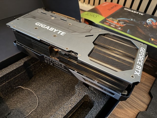 3x videokaart, asus & gigabyte, geforce rtx 4090 - afbeelding 6 van  15