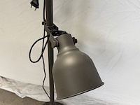 3x vloerlamp ikea, hektar en skurup, antraciet en zwart - afbeelding 2 van  10