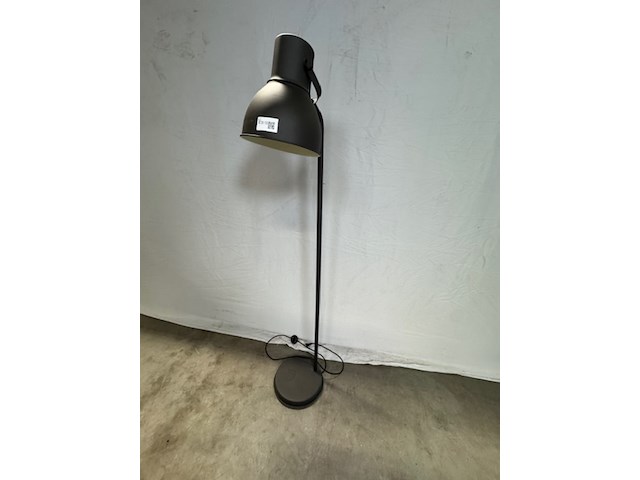 3x vloerlamp ikea, hektar en skurup, antraciet en zwart - afbeelding 3 van  10