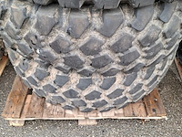 3x vrachtwagenband, 1x terreinband, michelin/ continental, o.a. xzl - afbeelding 6 van  6