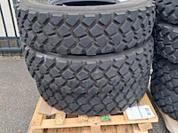 3x vrachtwagenband, michelin, xzl