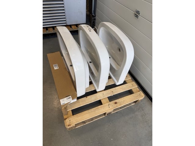 3x wastafel en 2x planchet geberit/wisa, basic 300, wit - afbeelding 2 van  4