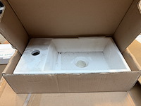 3x wastafel, fontein - afbeelding 6 van  6