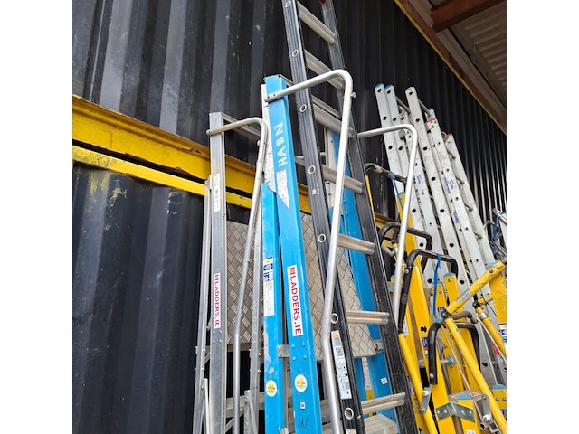 3x werktrap, 1x ladder - afbeelding 2 van  3