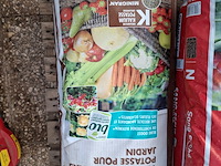 3x zak bloedmeel en 2x zak tuinkali, dcm - afbeelding 12 van  16