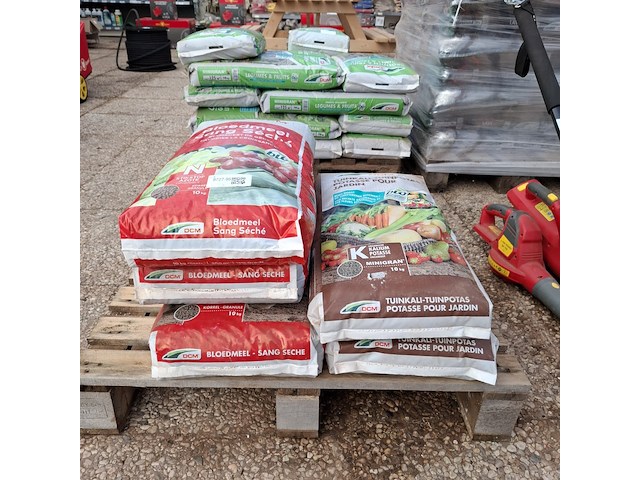 3x zak bloedmeel en 2x zak tuinkali, dcm - afbeelding 16 van  16