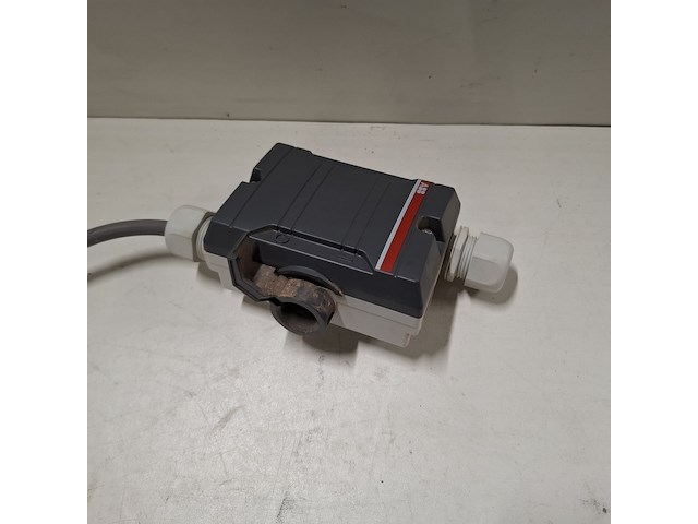 3x zonnepaneel, omvormer en diversen - afbeelding 2 van  14