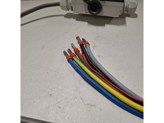 3x zonnepaneel, omvormer en diversen - afbeelding 4 van  14