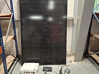 3x zonnepaneel, omvormer en diversen - afbeelding 1 van  14