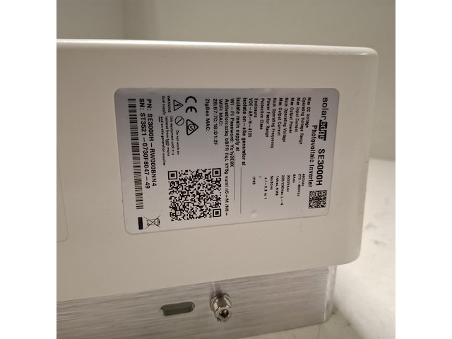 3x zonnepaneel, omvormer en diversen - afbeelding 10 van  14