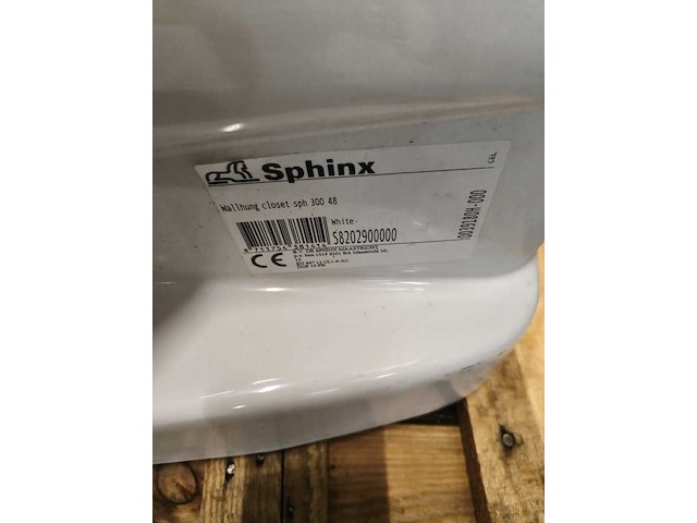 3x zwevende toiletten, wit/paars - afbeelding 3 van  4