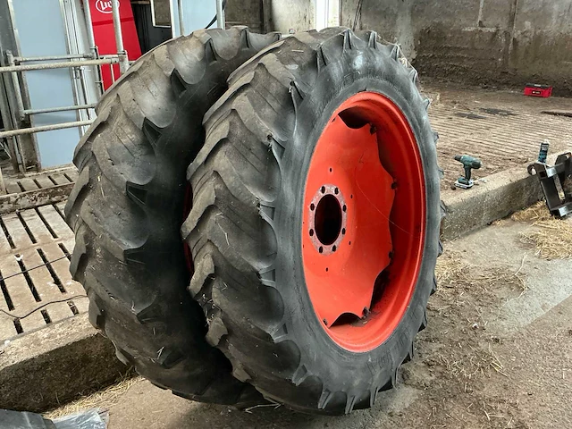 4 banden met velg pionier radial band, wiel en velg - afbeelding 6 van  12