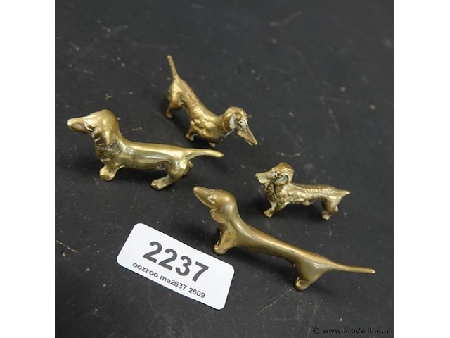 4 brons/koperen teckels - afbeelding 2 van  5