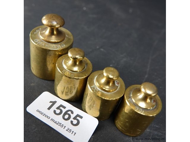 4 bronzen gewichten - afbeelding 2 van  5