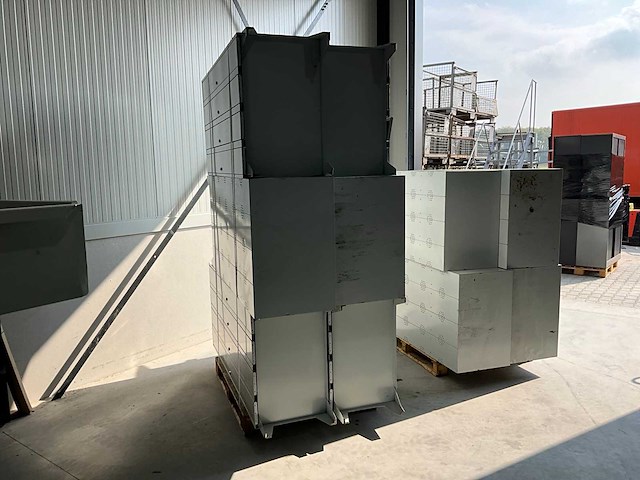 4-deurs lockerkast (10x) - afbeelding 2 van  7