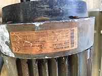 4 electromotoren en 1 waterpomp - afbeelding 4 van  4