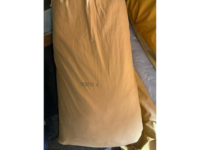 4 esvo tenten - afbeelding 5 van  5