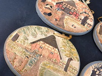 4 handbeschilderde gipsen plaques - afbeelding 2 van  5