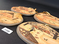 4 handbeschilderde gipsen plaques - afbeelding 4 van  5
